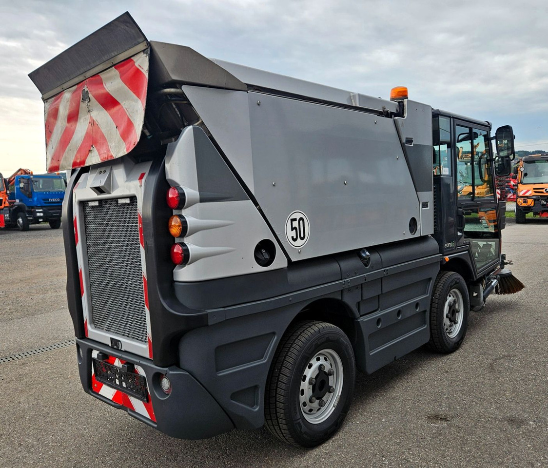 Schmidt Swingo Compact 200 Euro6 - Feiebil: bilde 4 Schmidt Swingo Compact 200 Euro6 - Feiebil: bilde 4