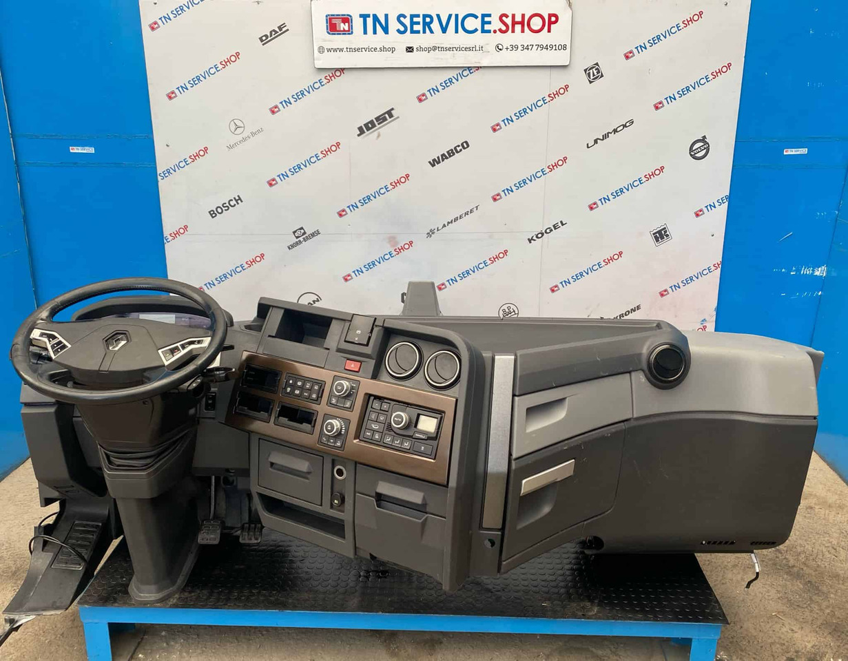 Cruscotto Renault T520 - Førerhus og interiør: bilde 3 Cruscotto Renault T520 - Førerhus og interiør: bilde 3
