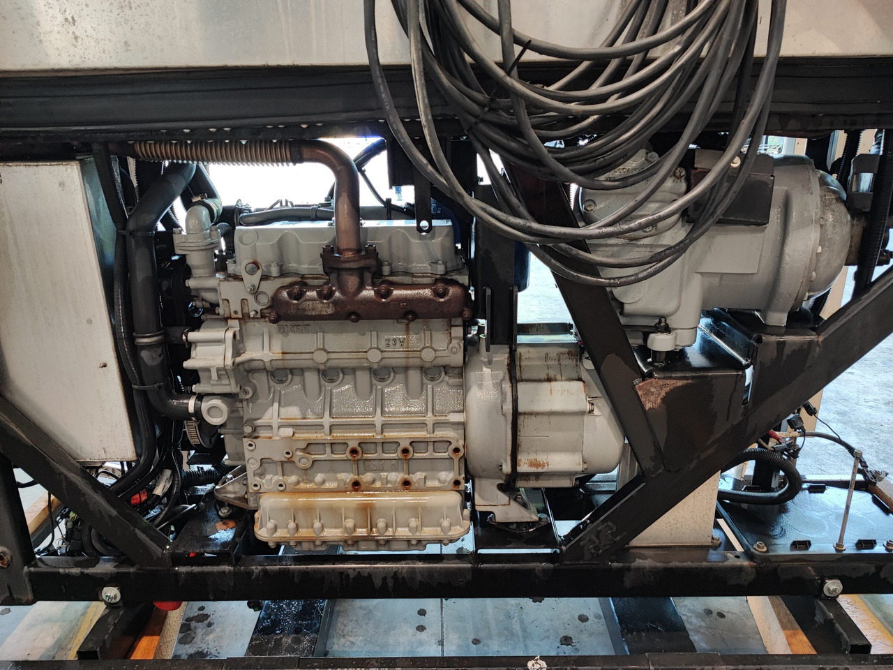 Motore Frigo Carrier Vector 1550 - Kjøle- og fryseaggregat: bilde 3 Motore Frigo Carrier Vector 1550 - Kjøle- og fryseaggregat: bilde 3