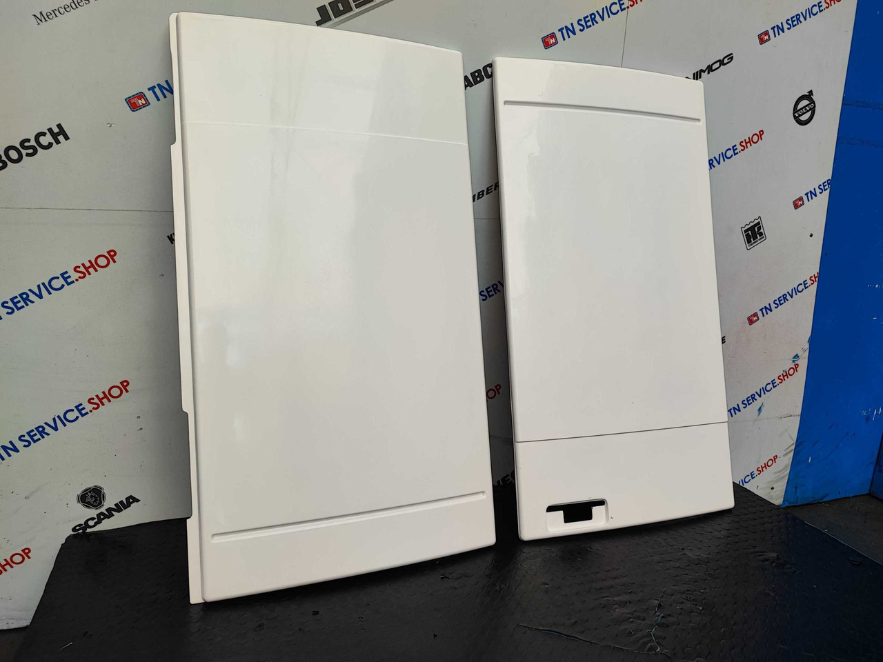 Porte motore frigo Carrier Vector 1550 nuove - Reservedeler for Kjøle- og fryseaggregat: bilde 3 Porte motore frigo Carrier Vector 1550 nuove - Reservedeler for Kjøle- og fryseaggregat: bilde 3