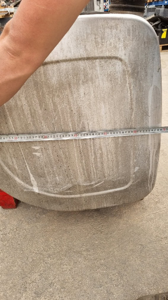 Serbatoio Volvo 570 lt - Drivstofftank for Lastebil: bilde 4 Serbatoio Volvo 570 lt - Drivstofftank for Lastebil: bilde 4