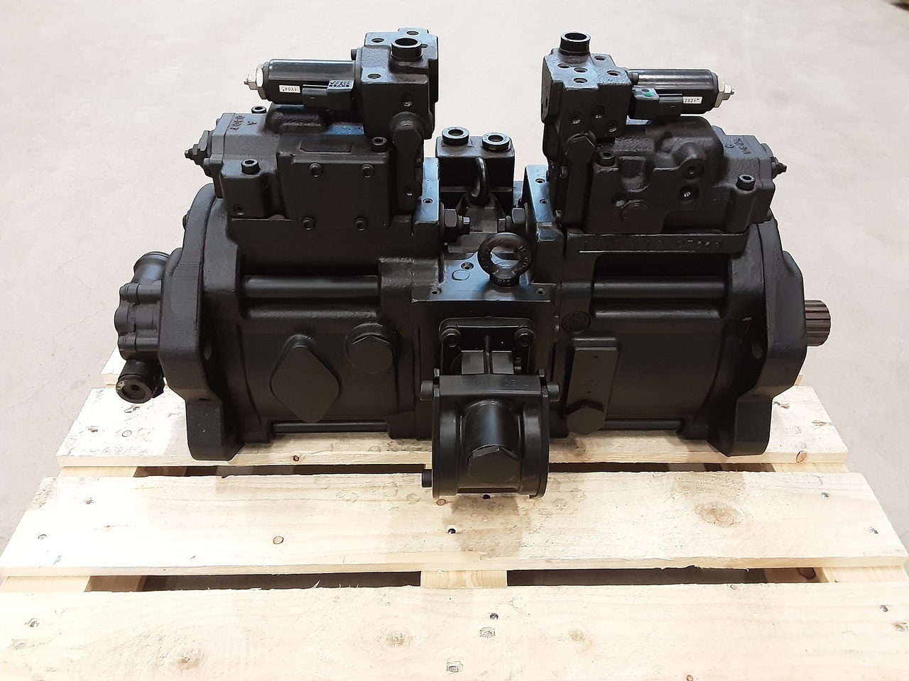 Kawasaki K5V140DTP10LR-YT2K-V - Hydraulisk pumpe for Beltegraver: bilde 1 Kawasaki K5V140DTP10LR-YT2K-V - Hydraulisk pumpe for Beltegraver: bilde 1