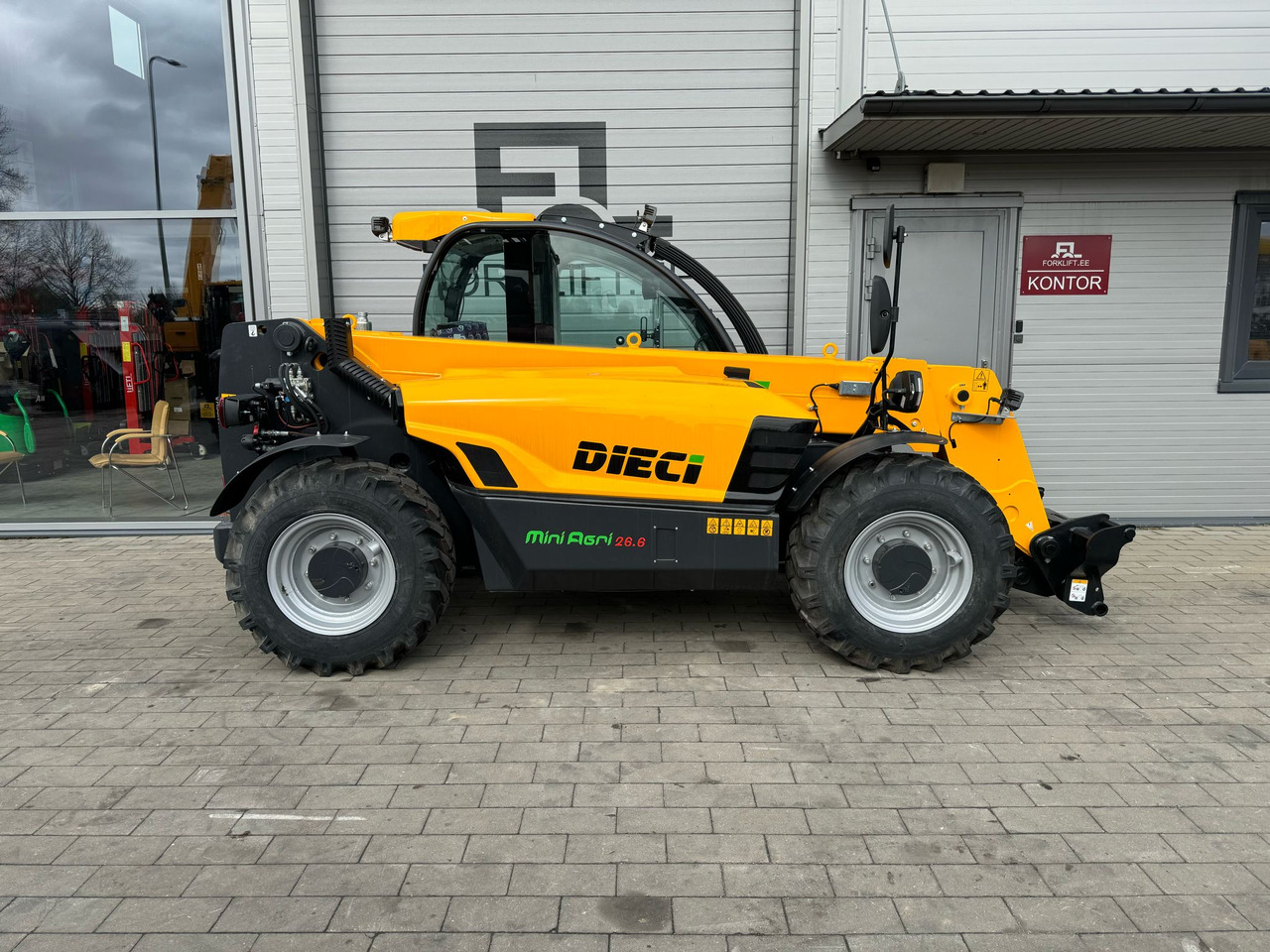 Dieci Mini Agri 26.6 - Teleskoplastere: bilde 5 Dieci Mini Agri 26.6 - Teleskoplastere: bilde 5