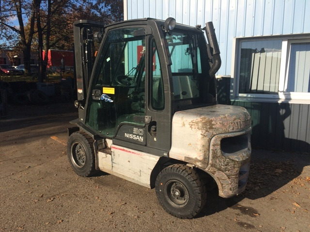 NISSAN DX 30 - Dieseltruck: bilde 2 NISSAN DX 30 - Dieseltruck: bilde 2