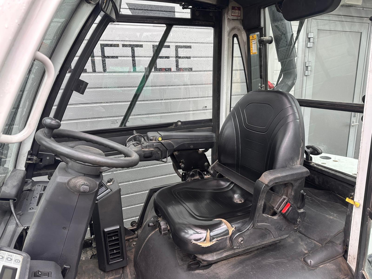 Dieseltruck Unicarriers Y1D2A25Q: bilde 7 Dieseltruck Unicarriers Y1D2A25Q: bilde 7