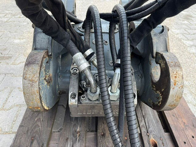 Liebherr Likufix SWA48 - Hurtigkobling: bilde 5 Liebherr Likufix SWA48 - Hurtigkobling: bilde 5