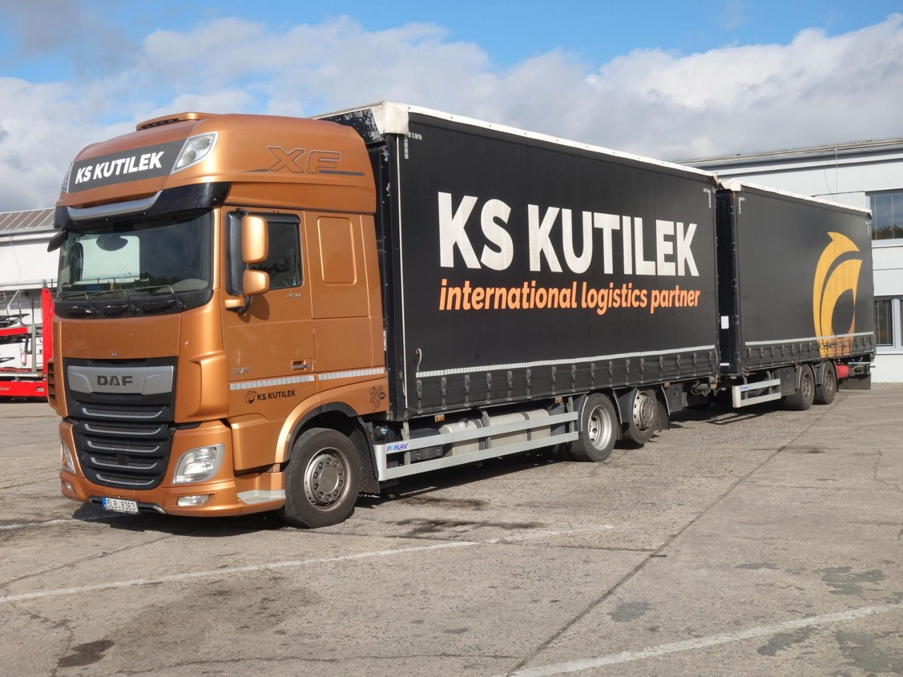 DAF XF 480 SSC, 120 cbm, Durchfahren - Kapellbil: bilde 1 DAF XF 480 SSC, 120 cbm, Durchfahren - Kapellbil: bilde 1