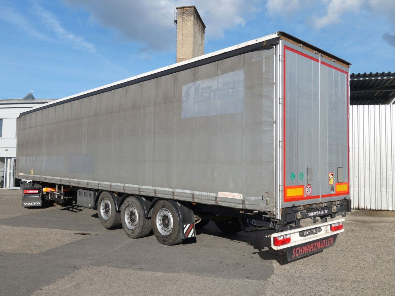 Schwarzmüller SPA 3/E Standard, Liftachse, SAF Achsen SPA 3/E Standard, Liftachse, SAF Achsen - Gardintrailer: bilde 4 Schwarzmüller SPA 3/E Standard, Liftachse, SAF Achsen SPA 3/E Standard, Liftachse, SAF Achsen - Gardintrailer: bilde 4