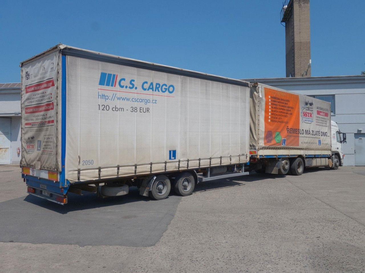 Volvo FM 380 6x2 + Panav Anhänger - Kapellbil: bilde 5 Volvo FM 380 6x2 + Panav Anhänger - Kapellbil: bilde 5