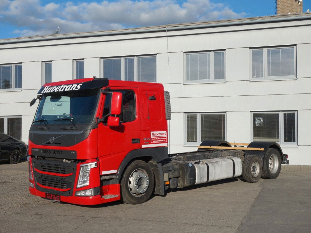 Volvo FM 460 6x2 Fahrgestell für Autotransporter - Transporter lastebil: bilde 1 Volvo FM 460 6x2 Fahrgestell für Autotransporter - Transporter lastebil: bilde 1
