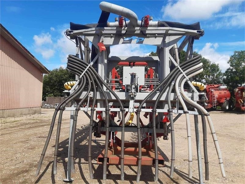 AP 16-20-24 drypfri slangebom - Gjødselvogn: bilde 3 AP 16-20-24 drypfri slangebom - Gjødselvogn: bilde 3