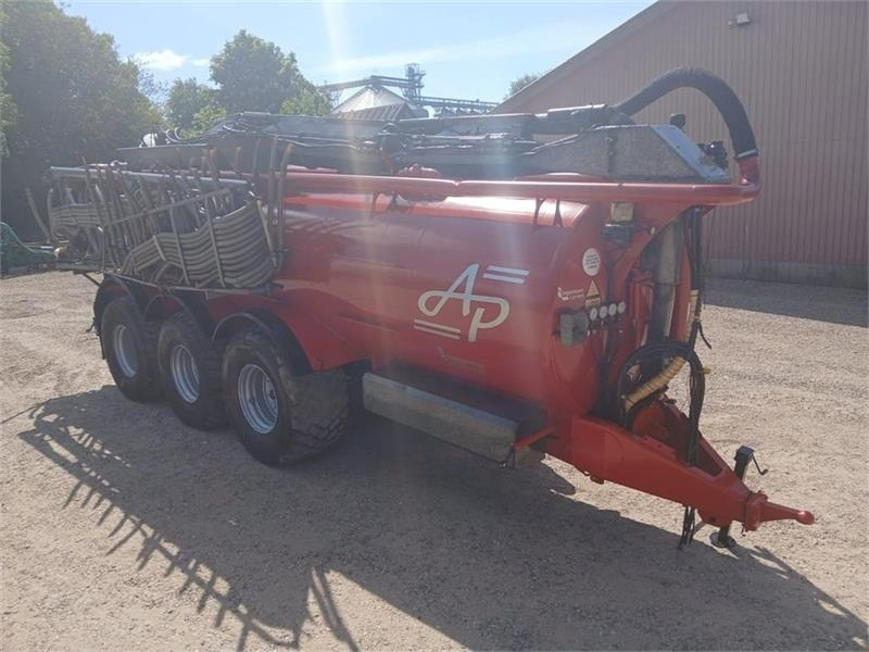 AP GV 25 m. 24 meter AP slangebom - Gjødselvogn: bilde 2 AP GV 25 m. 24 meter AP slangebom - Gjødselvogn: bilde 2