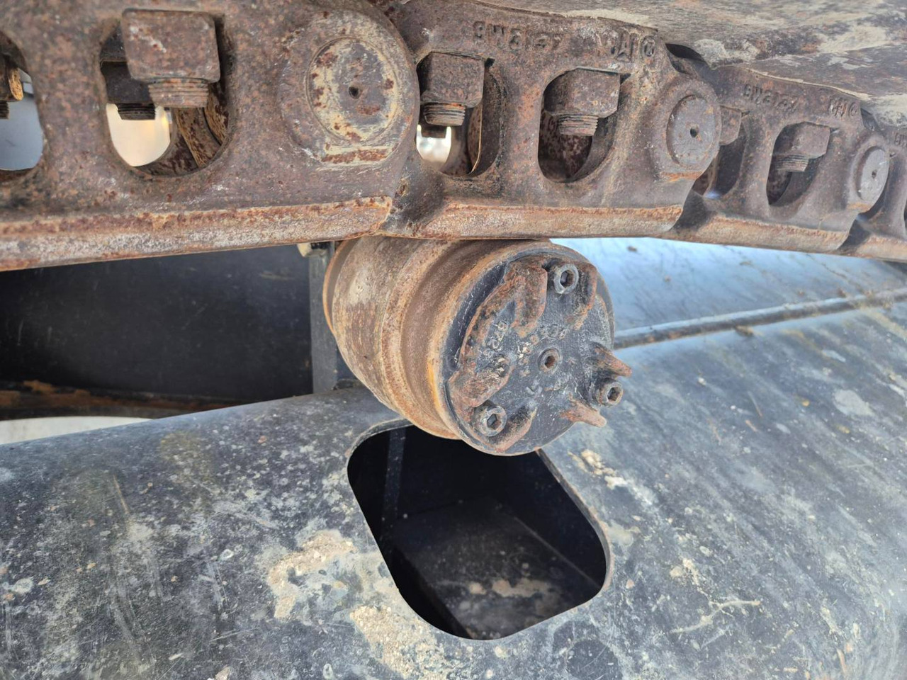 Beltegraver CAT 323: bilde 23