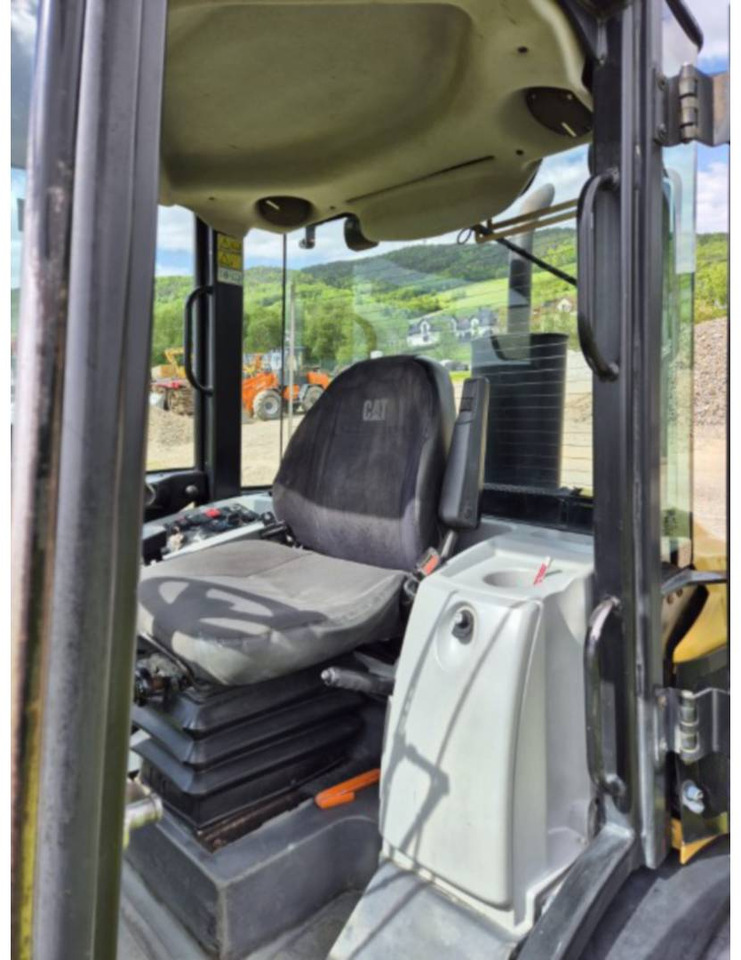 Hjullaster CAT 906H: bilde 6