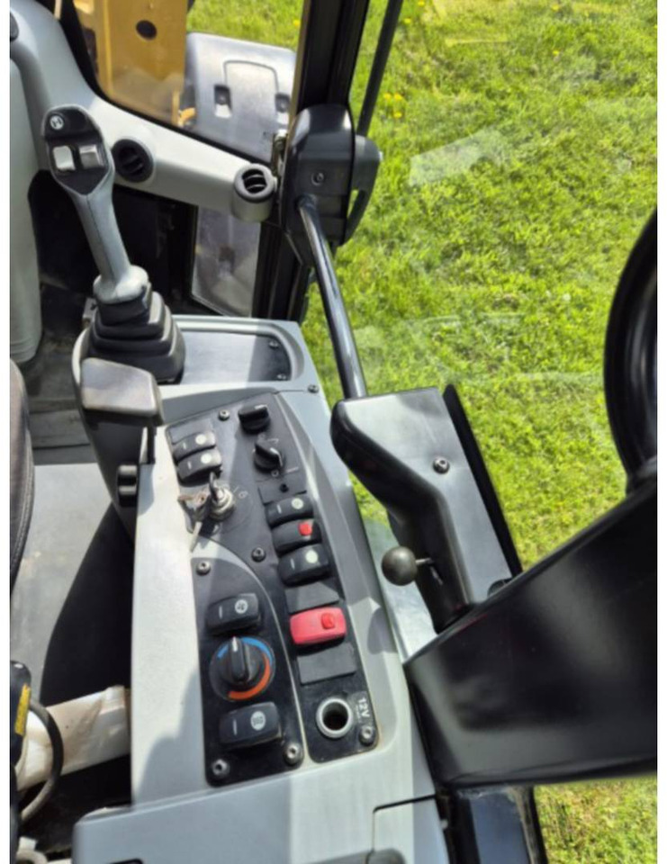 Hjullaster CAT 906H: bilde 22