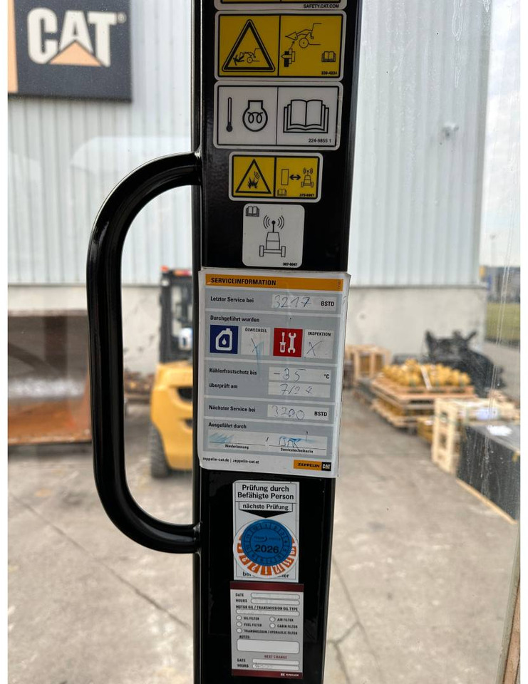 Hjullaster CAT 908M: bilde 10