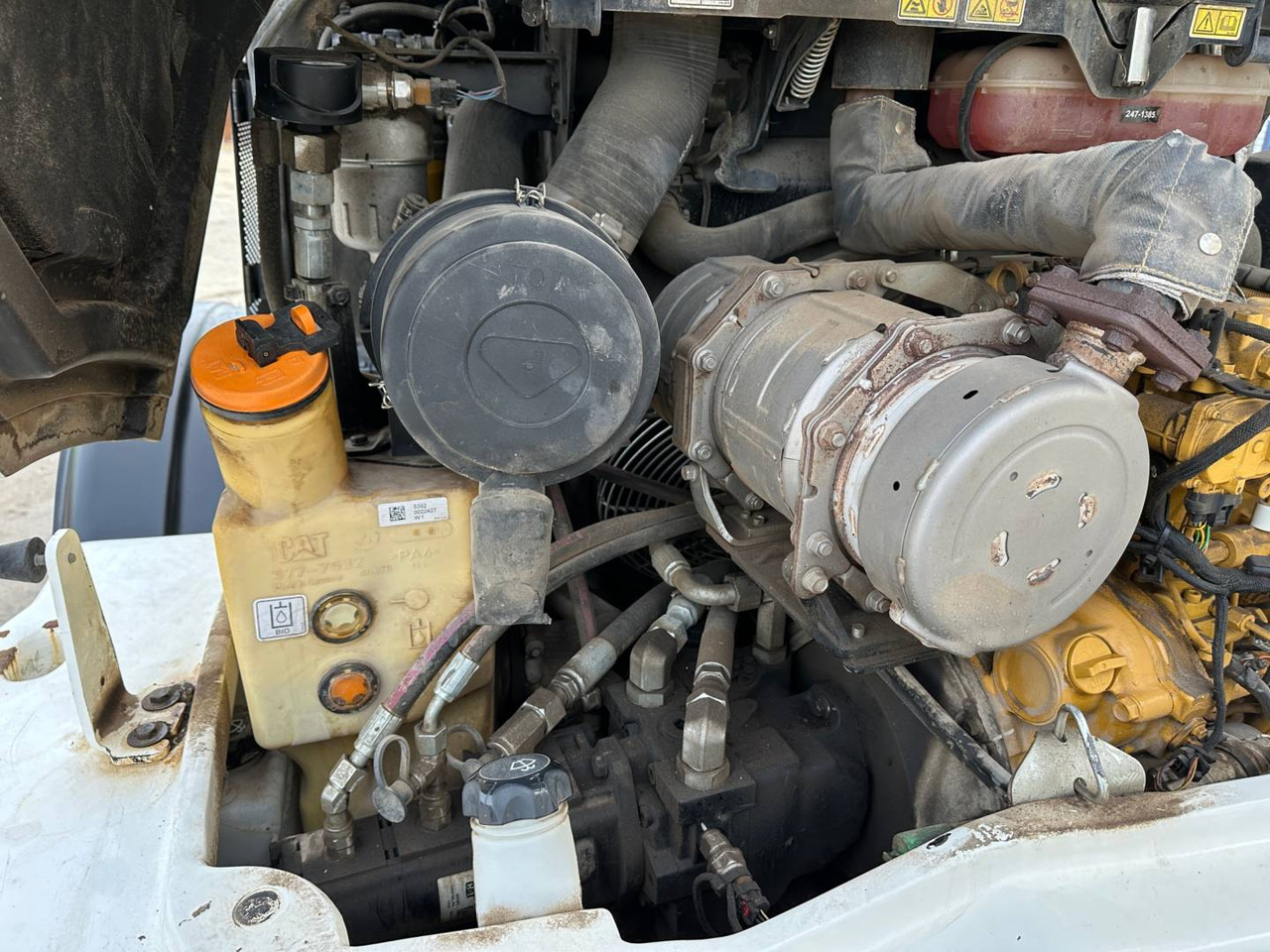 Hjullaster CAT 908M: bilde 28