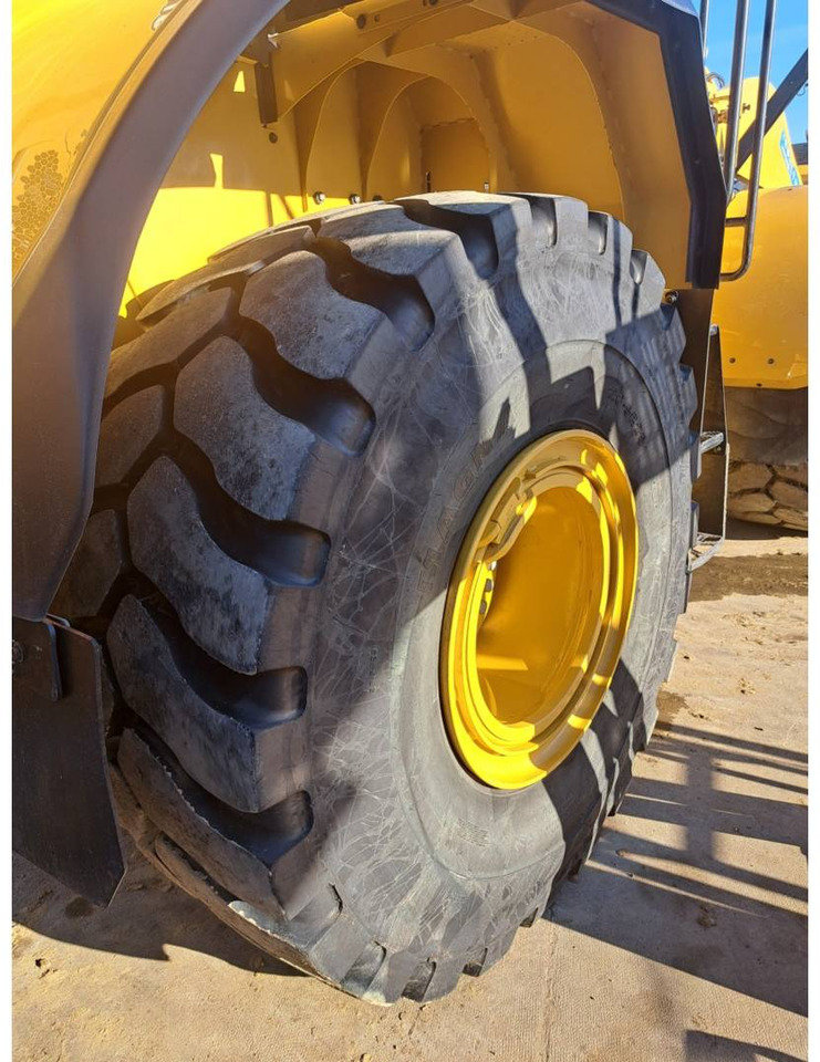 Hjullaster CAT 972: bilde 14