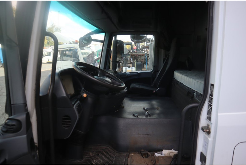 Mercedes-Benz ACTROS F04 MP3 - Førerhus og interiør for Lastebil: bilde 5 Mercedes-Benz ACTROS F04 MP3 - Førerhus og interiør for Lastebil: bilde 5