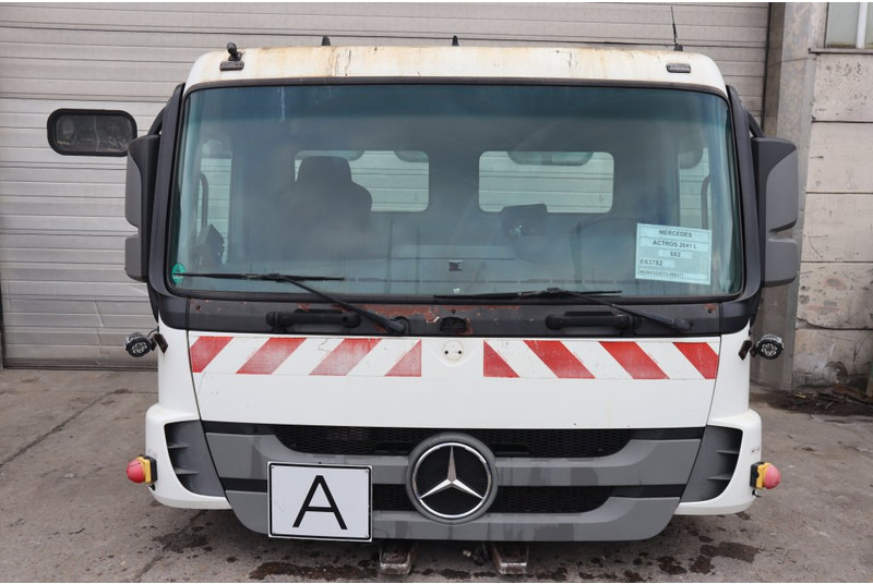 Mercedes-Benz ACTROS F07 MP3 94389915588371 - Førerhus og interiør for Lastebil: bilde 1 Mercedes-Benz ACTROS F07 MP3 94389915588371 - Førerhus og interiør for Lastebil: bilde 1