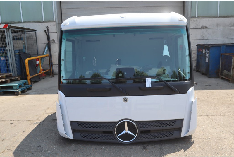 Mercedes-Benz AROCS M-CAB CLASSICSPACE 2.3 M - Førerhus og interiør for Lastebil: bilde 1 Mercedes-Benz AROCS M-CAB CLASSICSPACE 2.3 M - Førerhus og interiør for Lastebil: bilde 1