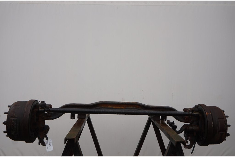 Mercedes-Benz VLl4/36D-6.7 - Foraksel for Lastebil: bilde 1 Mercedes-Benz VLl4/36D-6.7 - Foraksel for Lastebil: bilde 1