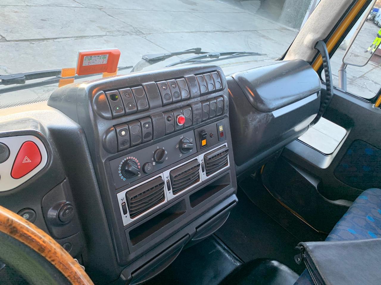 Transporter lastebil IVECO LESO: bilde 12