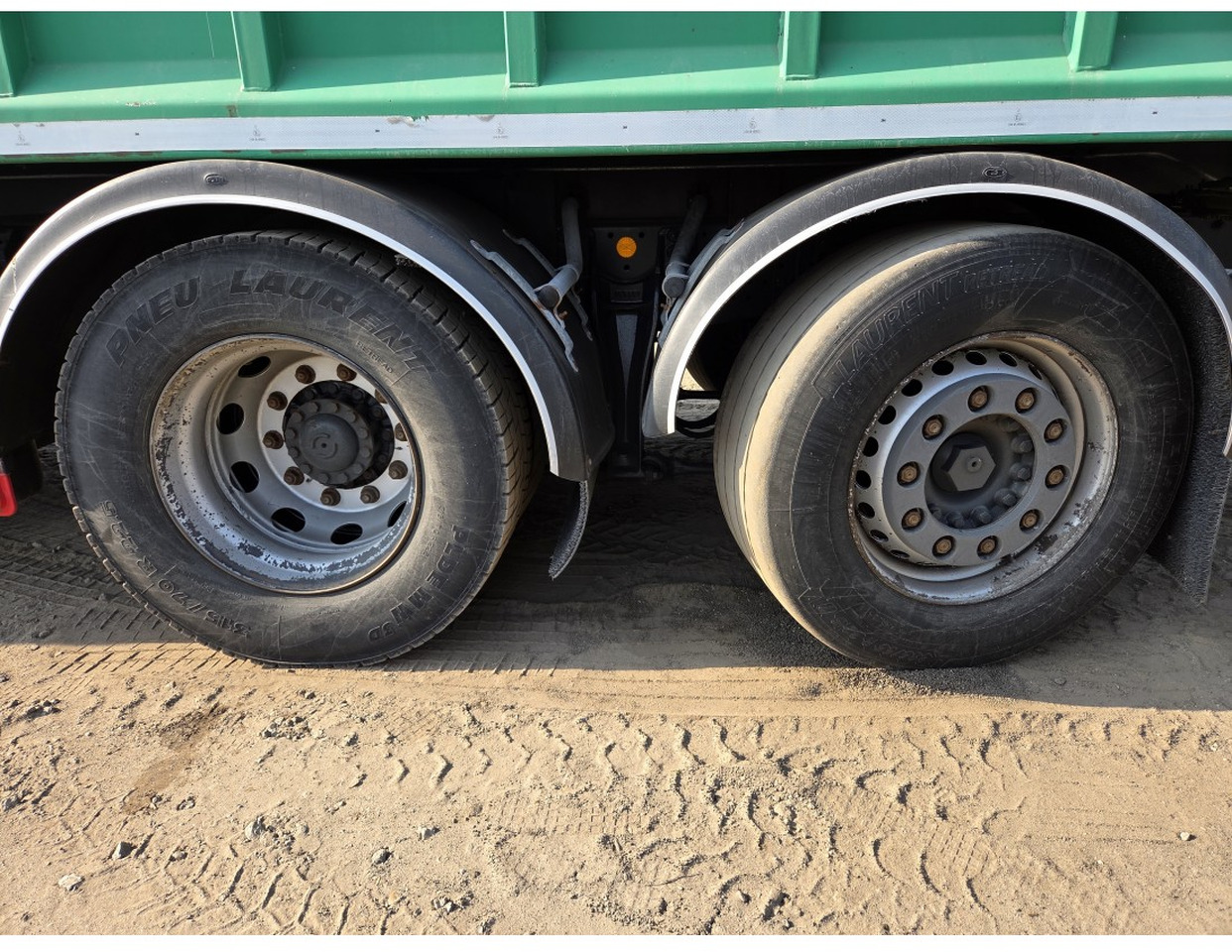 Tippbil, Kranbil IVECO STRALIS 420 6X2 TIPPER CRANE KESLA 17 TON 2 EXT STEERING REAR AXLE: bilde 10 Tippbil, Kranbil IVECO STRALIS 420 6X2 TIPPER CRANE KESLA 17 TON 2 EXT STEERING REAR AXLE: bilde 10