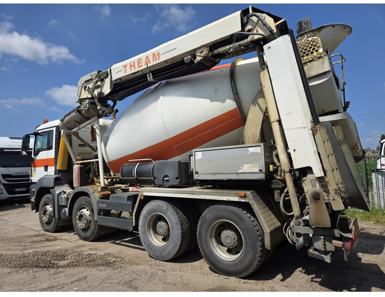 MAN TGS 35.400 8X4 Concrete Mixer Stetter 9m3 Steelsuspension - Betongbil: bilde 2 MAN TGS 35.400 8X4 Concrete Mixer Stetter 9m3 Steelsuspension - Betongbil: bilde 2