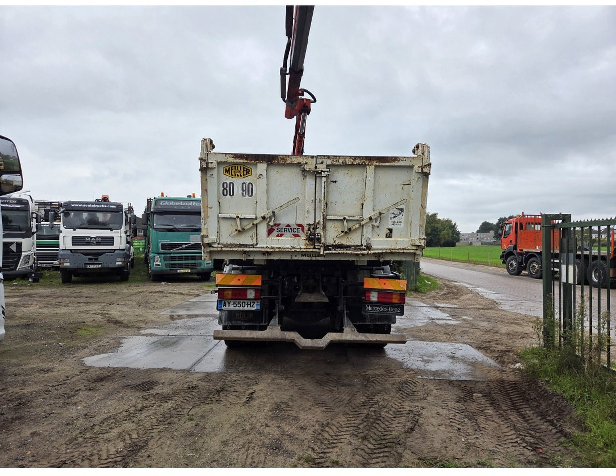 MERCEDESA CTROS 3341 6X4 TIPPER CRANE FASSI F105 - Tippbil, Kranbil: bilde 4 MERCEDESA CTROS 3341 6X4 TIPPER CRANE FASSI F105 - Tippbil, Kranbil: bilde 4