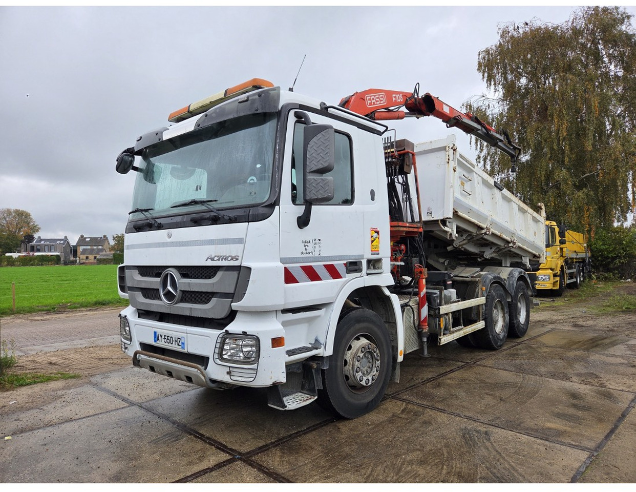 MERCEDESA CTROS 3341 6X4 TIPPER CRANE FASSI F105 - Tippbil, Kranbil: bilde 1 MERCEDESA CTROS 3341 6X4 TIPPER CRANE FASSI F105 - Tippbil, Kranbil: bilde 1