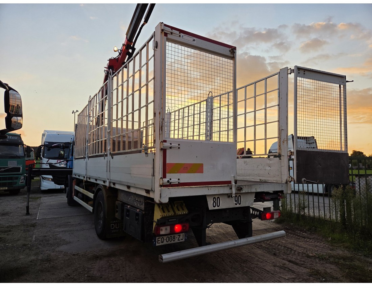 Renault C 280 4X2 Palfinger PK12002 EH Kran Crane Remote Control Automat flatbed truck - Planbil, Kranbil: bilde 2 Renault C 280 4X2 Palfinger PK12002 EH Kran Crane Remote Control Automat flatbed truck - Planbil, Kranbil: bilde 2