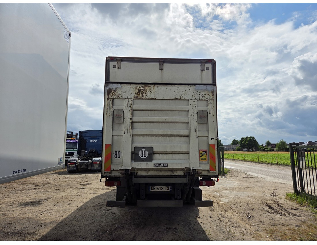 Renault D 280 4X2 Box truck Spring Air suspension Loading Lift Dhollandia - Skapbil: bilde 4 Renault D 280 4X2 Box truck Spring Air suspension Loading Lift Dhollandia - Skapbil: bilde 4