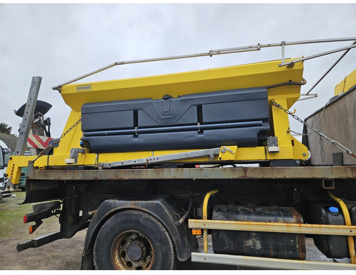 Tippbil Renault Kerax 450 4x4 Salt spreader Gritter: bilde 6