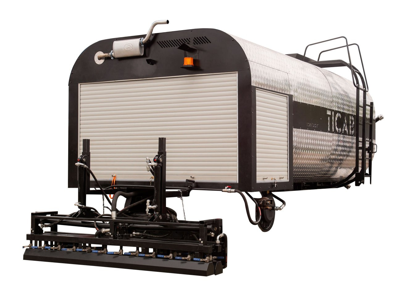 TICAB Аutonomous Asphalt Sprayer 8000 L, Asphalt Distributor, Manufacturer - Betongpumpe: bilde 2 TICAB Аutonomous Asphalt Sprayer 8000 L, Asphalt Distributor, Manufacturer - Betongpumpe: bilde 2