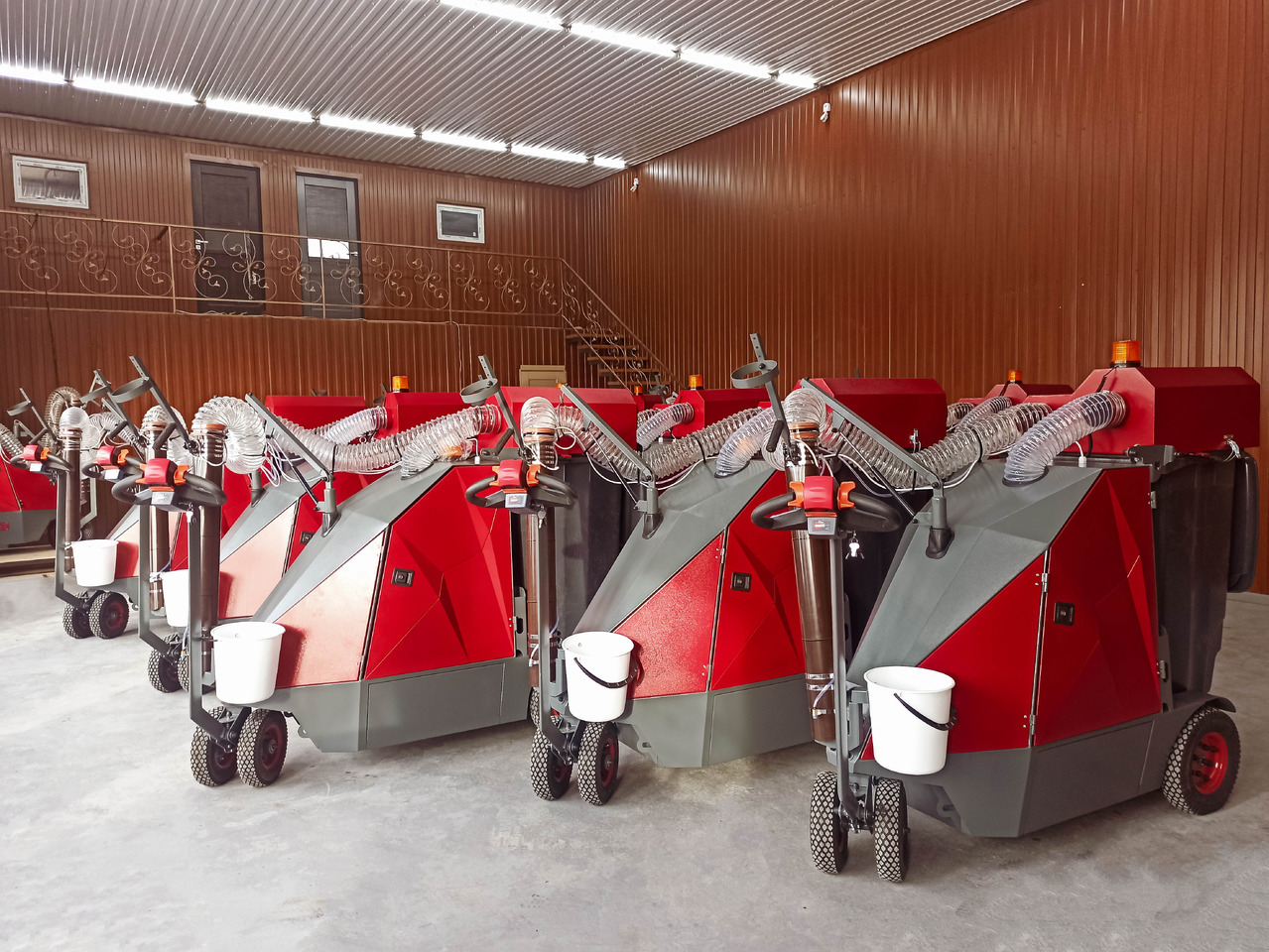 ТІСАВ Street Vacuum Cleaner, Outdoor Vacuum Sweeper, Manufacturer, City Ant - Industristøvsuger: bilde 4 ТІСАВ Street Vacuum Cleaner, Outdoor Vacuum Sweeper, Manufacturer, City Ant - Industristøvsuger: bilde 4