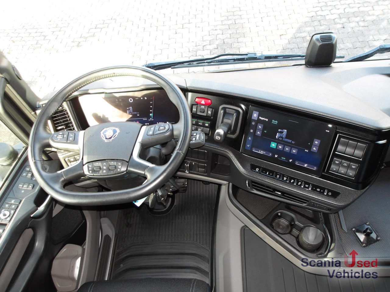 SCANIA R 460 EB - MEGA - HIGHLINE - 2x TANKs - ACC - Trekkvogn: bilde 2 SCANIA R 460 EB - MEGA - HIGHLINE - 2x TANKs - ACC - Trekkvogn: bilde 2