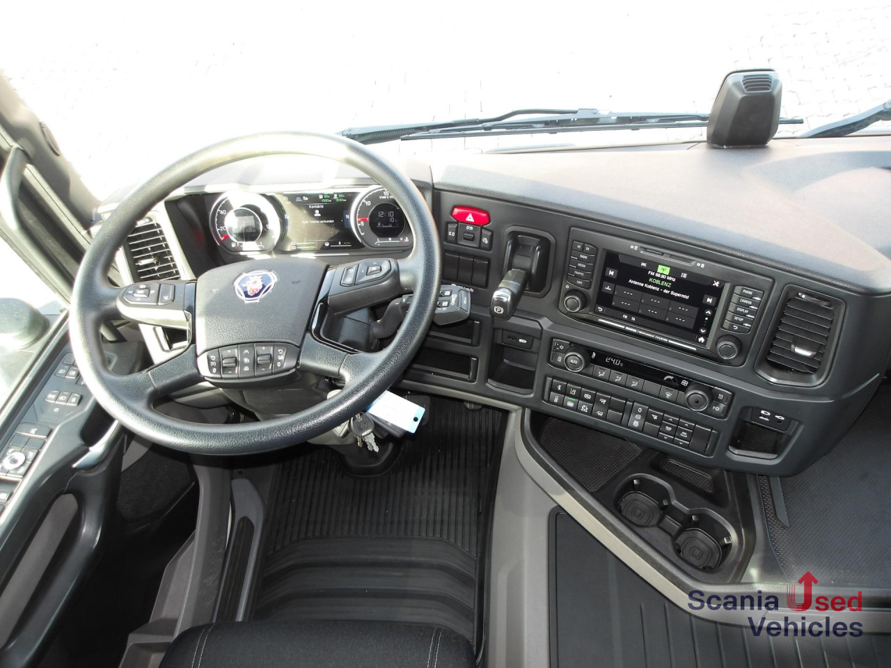 SCANIA R 460 NA - HYDRAULIK - ACC - HIGHLINE - ADR AT - Trekkvogn: bilde 3 SCANIA R 460 NA - HYDRAULIK - ACC - HIGHLINE - ADR AT - Trekkvogn: bilde 3