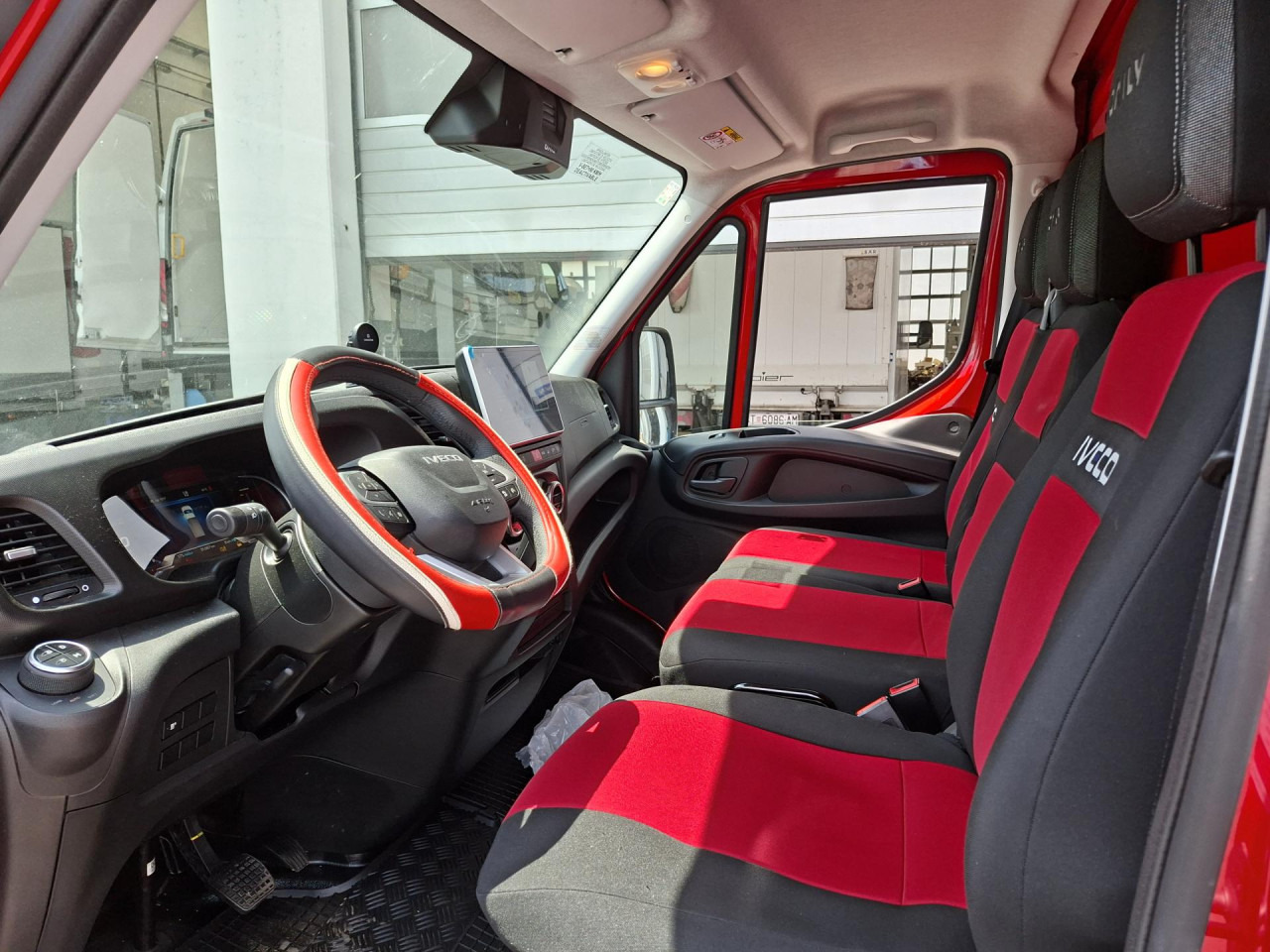IVECO Daily 35C21HA8/P - Chassis lastebil: bilde 5 IVECO Daily 35C21HA8/P - Chassis lastebil: bilde 5