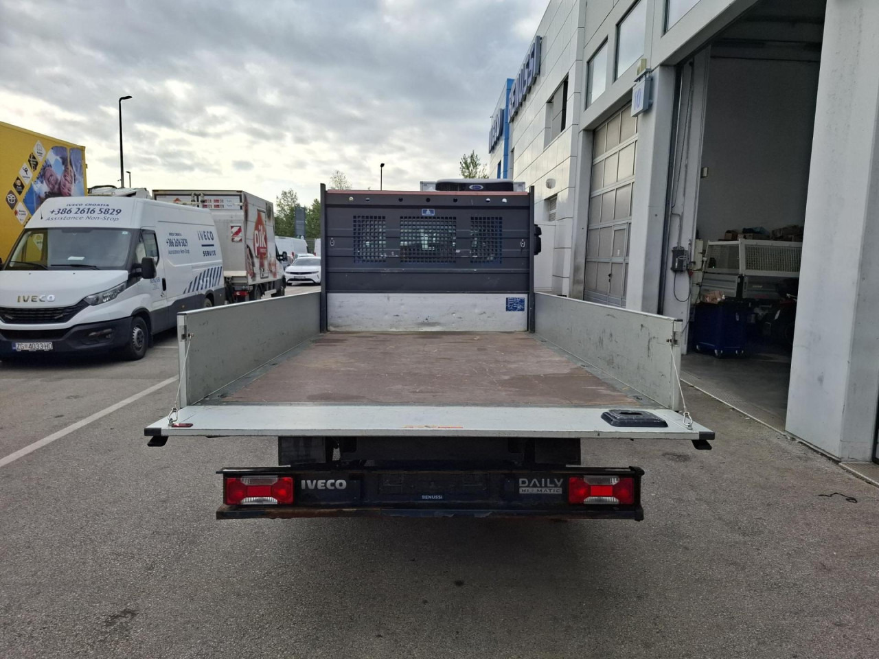 IVECO Daily 35S16A8 - Kassebil, Varebil med dobbelt førerhus: bilde 5 IVECO Daily 35S16A8 - Kassebil, Varebil med dobbelt førerhus: bilde 5
