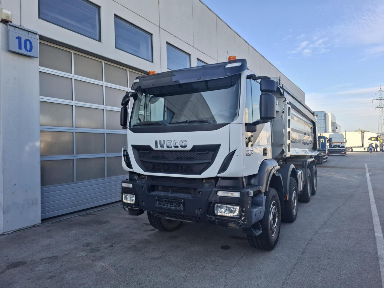 IVECO Trakker AD410T50 - Tippbil: bilde 1 IVECO Trakker AD410T50 - Tippbil: bilde 1