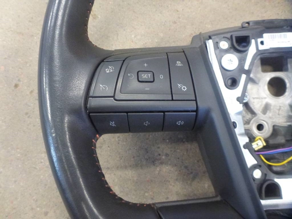 Volvo FH ratt, 82380308 - Førerhus for Lastebil: bilde 3 Volvo FH ratt, 82380308 - Førerhus for Lastebil: bilde 3