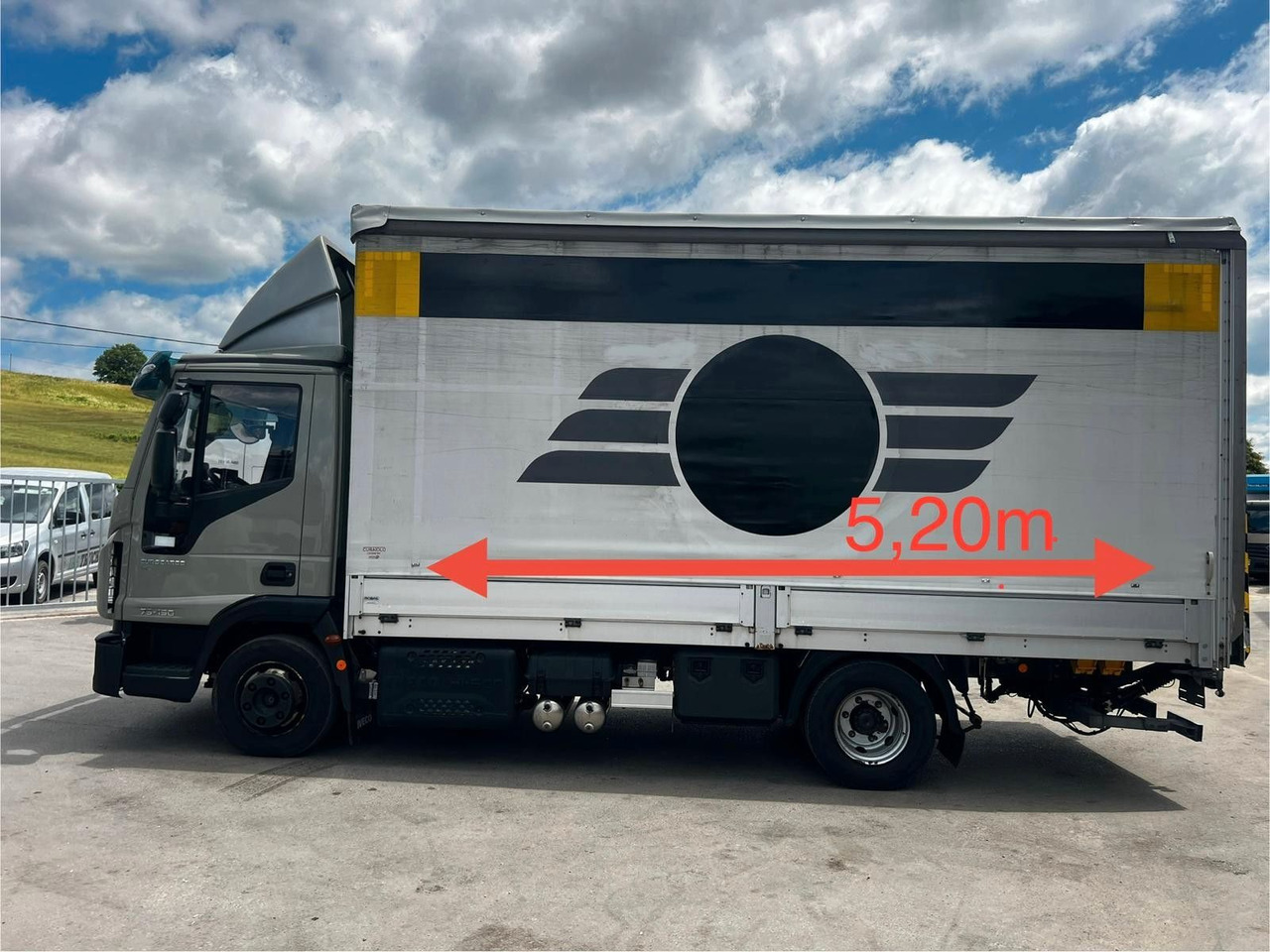 Iveco 75E19 Eurocargo, E6, Ladebordwand - Varebil med kapell: bilde 3 Iveco 75E19 Eurocargo, E6, Ladebordwand - Varebil med kapell: bilde 3