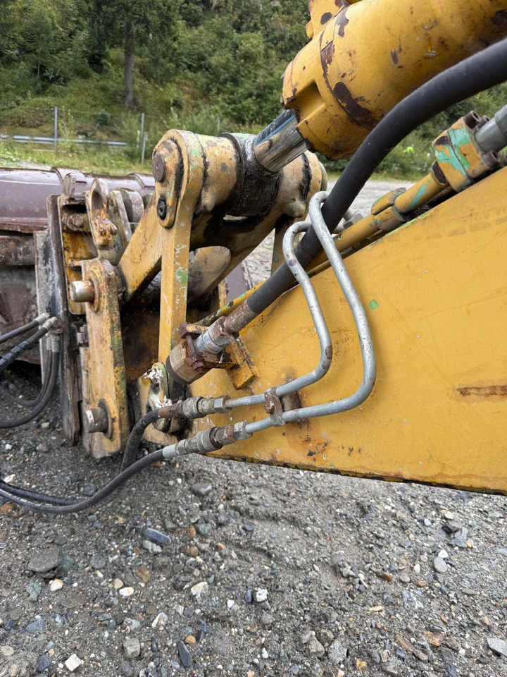 Liebherr R902 STD Litronic, 12995hours, 3 buckets - Beltegraver: bilde 4 Liebherr R902 STD Litronic, 12995hours, 3 buckets - Beltegraver: bilde 4