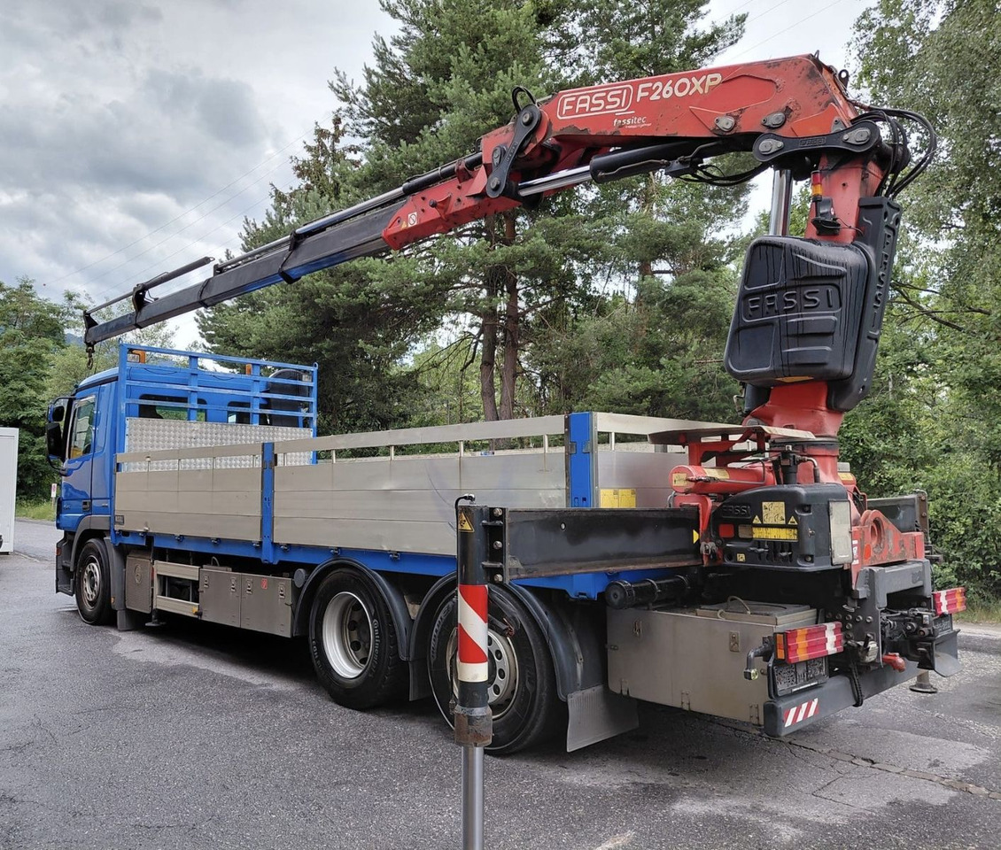 Mercedes-Benz Actros 2544 6x2, E5, EPS, Fassi F260XP, Retarder - Kranbil: bilde 4 Mercedes-Benz Actros 2544 6x2, E5, EPS, Fassi F260XP, Retarder - Kranbil: bilde 4