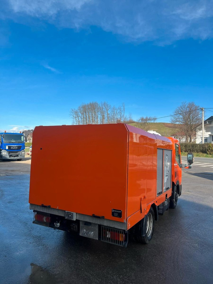 Nissan NT400 Cabstar, Dietmar Kaiser, 160bar, Hochdruck - Vakuum lastebil: bilde 3 Nissan NT400 Cabstar, Dietmar Kaiser, 160bar, Hochdruck - Vakuum lastebil: bilde 3