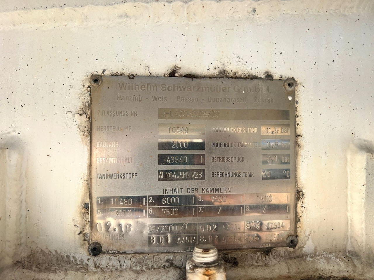 Schwarzmüller TS 3/E ADR, 6 Kammern Treibstoff Fuel - Tanksemi: bilde 4 Schwarzmüller TS 3/E ADR, 6 Kammern Treibstoff Fuel - Tanksemi: bilde 4