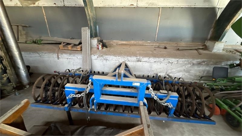 Dal-Bo 4m Frontpakker Levelflex 2000 4 m. - Åkertrommel: bilde 2 Dal-Bo 4m Frontpakker Levelflex 2000 4 m. - Åkertrommel: bilde 2