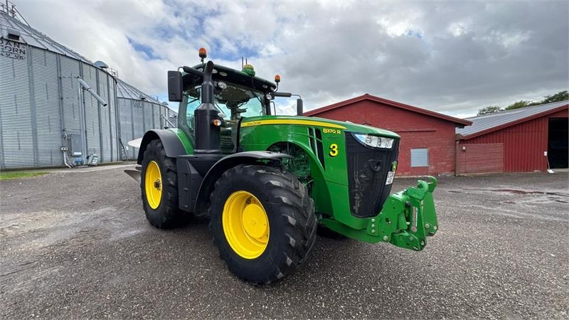 John Deere 8370R Autopower - Traktor: bilde 1 John Deere 8370R Autopower - Traktor: bilde 1
