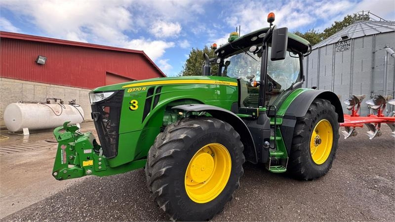John Deere 8370R Autopower - Traktor: bilde 2 John Deere 8370R Autopower - Traktor: bilde 2